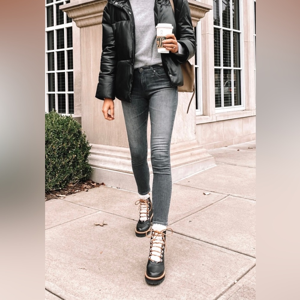 Marc Fisher LTD Izzie Lugsole Ankle Boot - Black Leather and Shearling sz 8.5